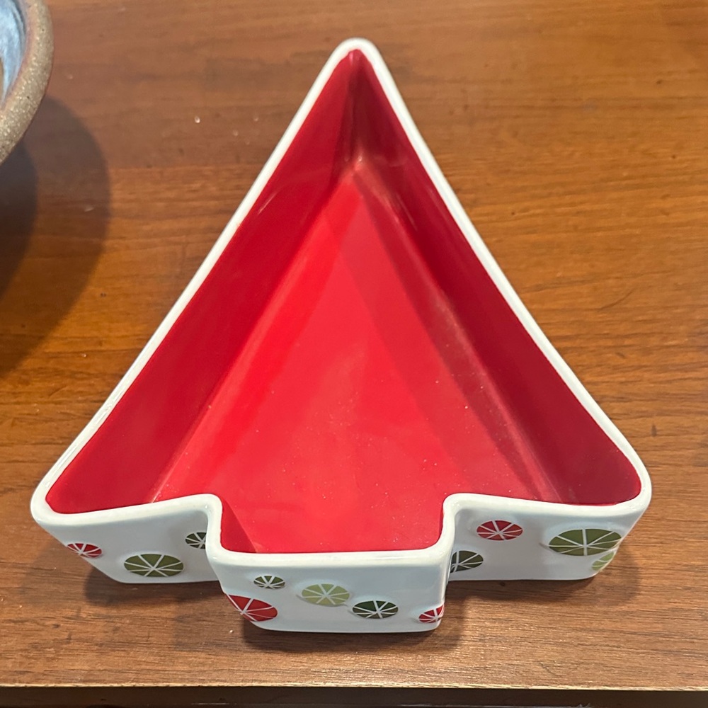 Tag White Christmas Tree dish